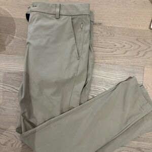 SOLD SOLD SOLD NWOT Men’s 32/32 ABC Trouser in Warpstreme Lululemon